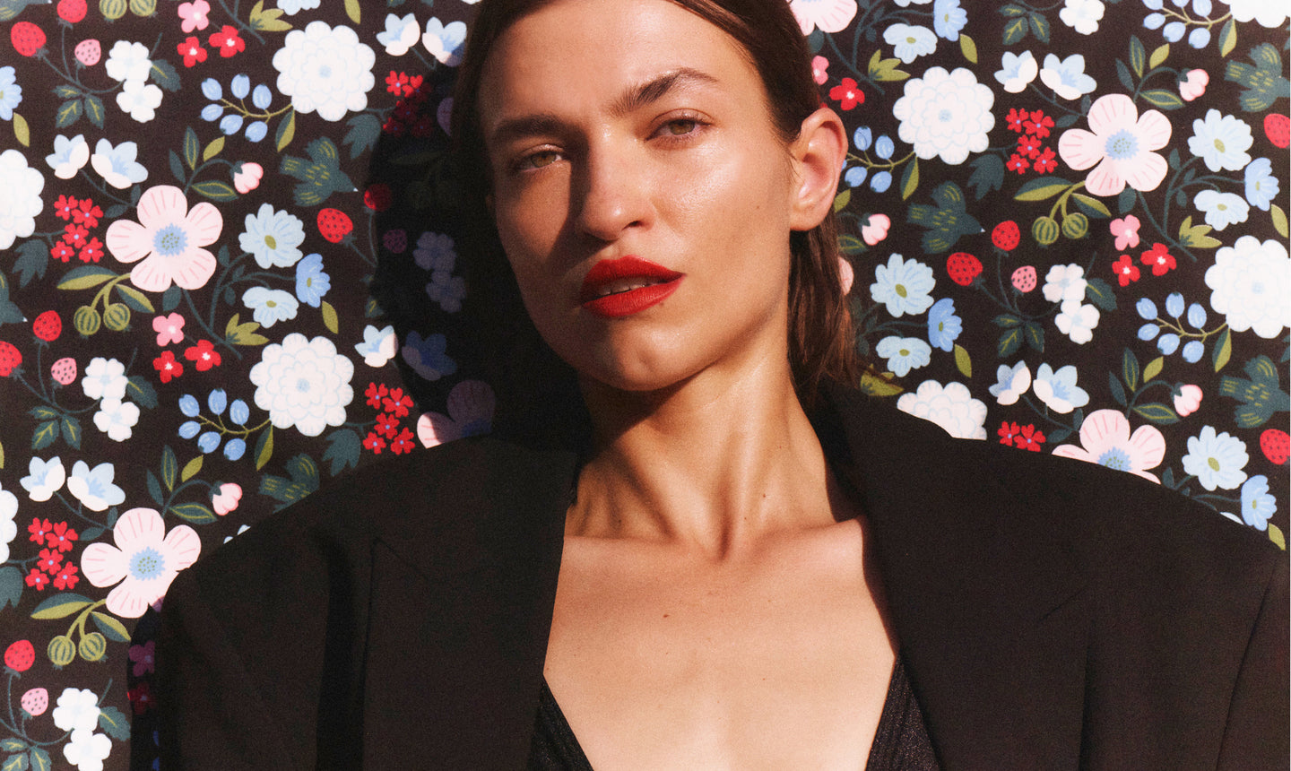 The One Warm Glow Daily Sun Cream (SPF 30)