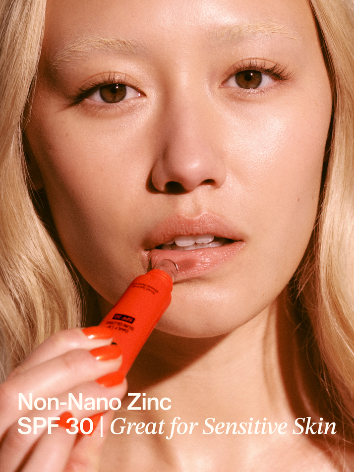 dear solar gradient lips v2 the red c ion.package ETUDE HOUSE Darling Water Gel Tint #OR204 Cherry Lip Stain or you can create gradient lips by tapping it lightly in the center of the lips and spreading it evenly Daily Lip Sun Gloss SPF